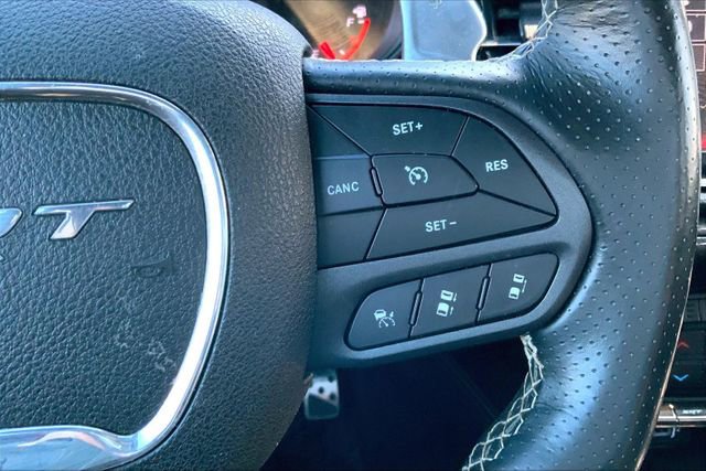Used 2021 Dodge Durango SRT w/ Technology Group AWD/4WD image 18
