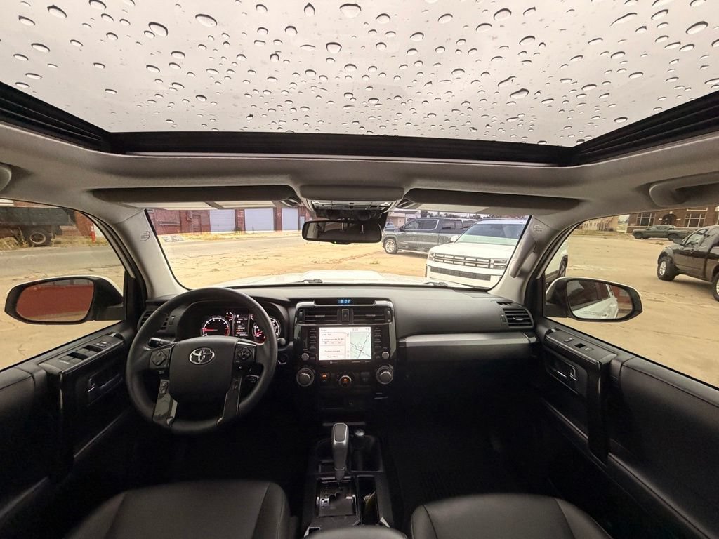 Used 2021 Toyota 4Runner TRD Off-Road Premium w/ Moonroof Package AWD/4WD image 16