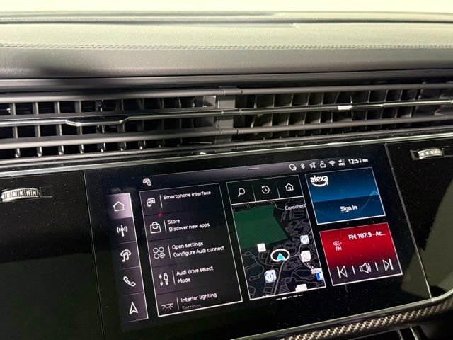 Used 2026 Audi RS Q8 performance AWD/4WD image 16