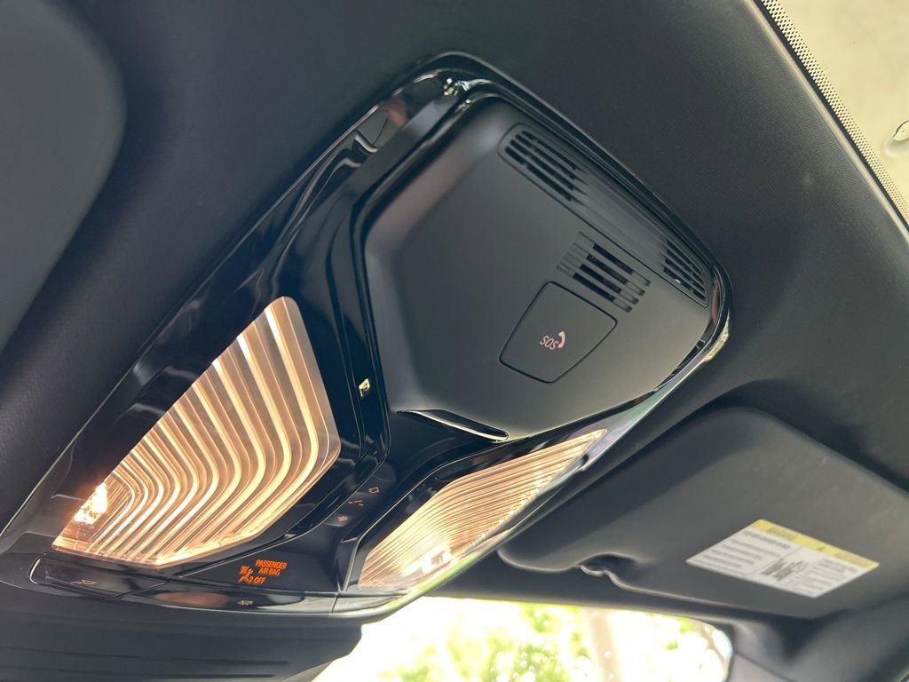 Used 2024 BMW X5 xDrive40i w/ M Sport Package image 53