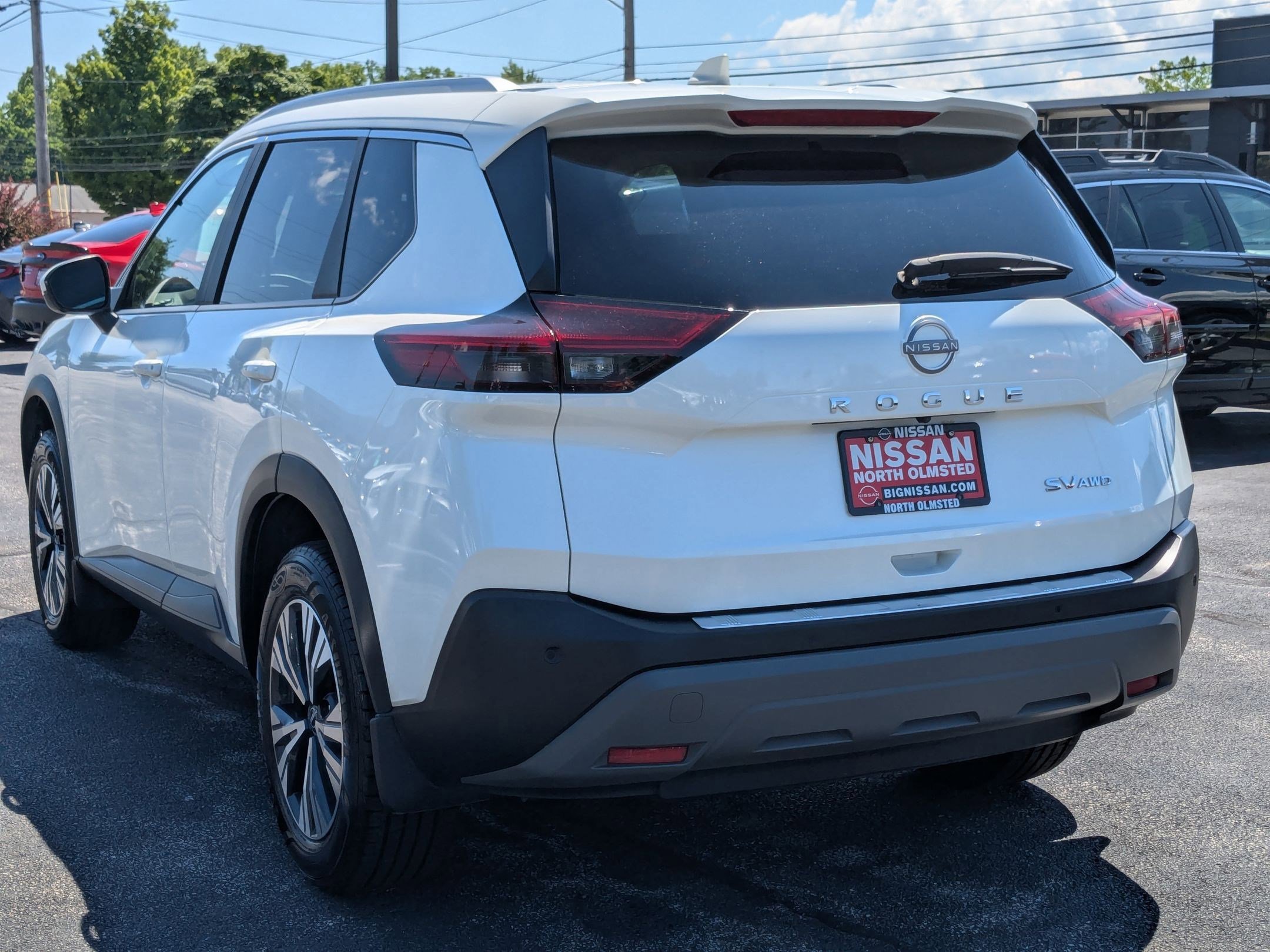 Certified 2022 Nissan Rogue SV w/ SV Premium Package image 8
