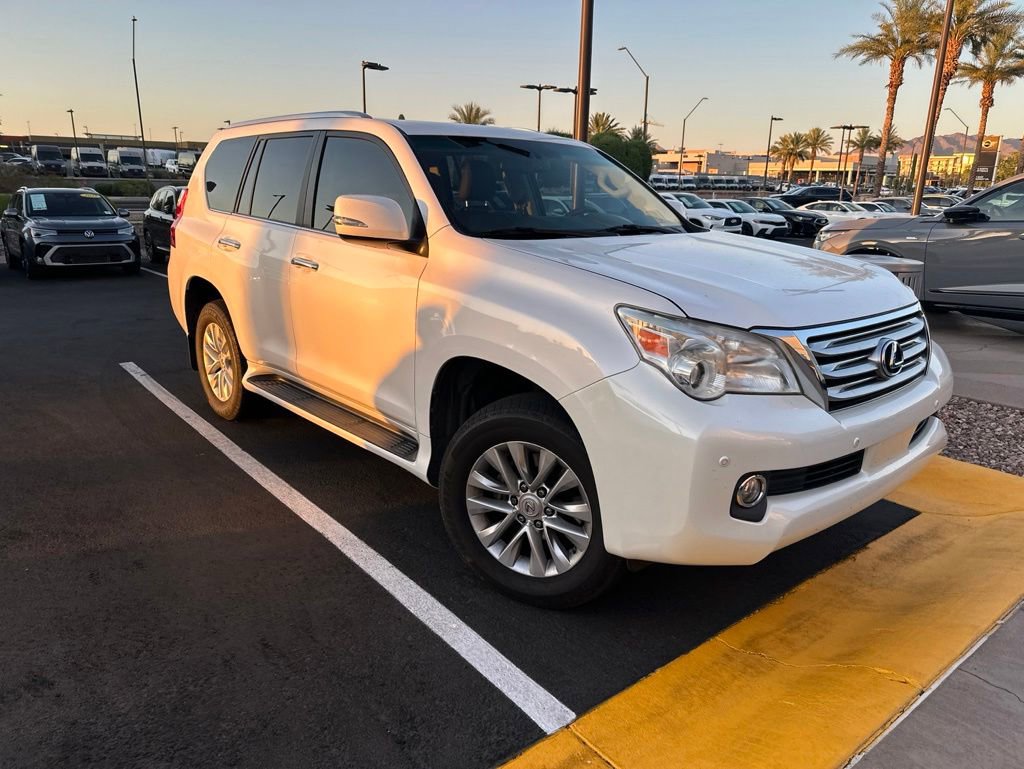 Used 2011 Lexus GX 460 w/ Convenience Pkg AWD/4WD image 3