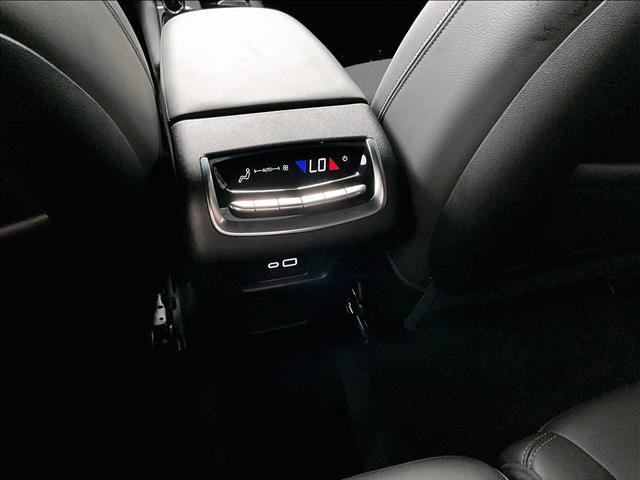 Certified 2025 Cadillac XT6 Luxury FWD image 25
