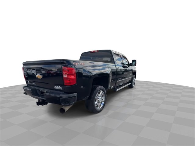 Used 2018 Chevrolet Silverado 2500 High Country w/ Duramax Plus Package image 8
