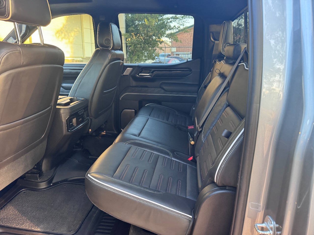 Used 2023 GMC Sierra 1500 AT4X AWD/4WD image 12