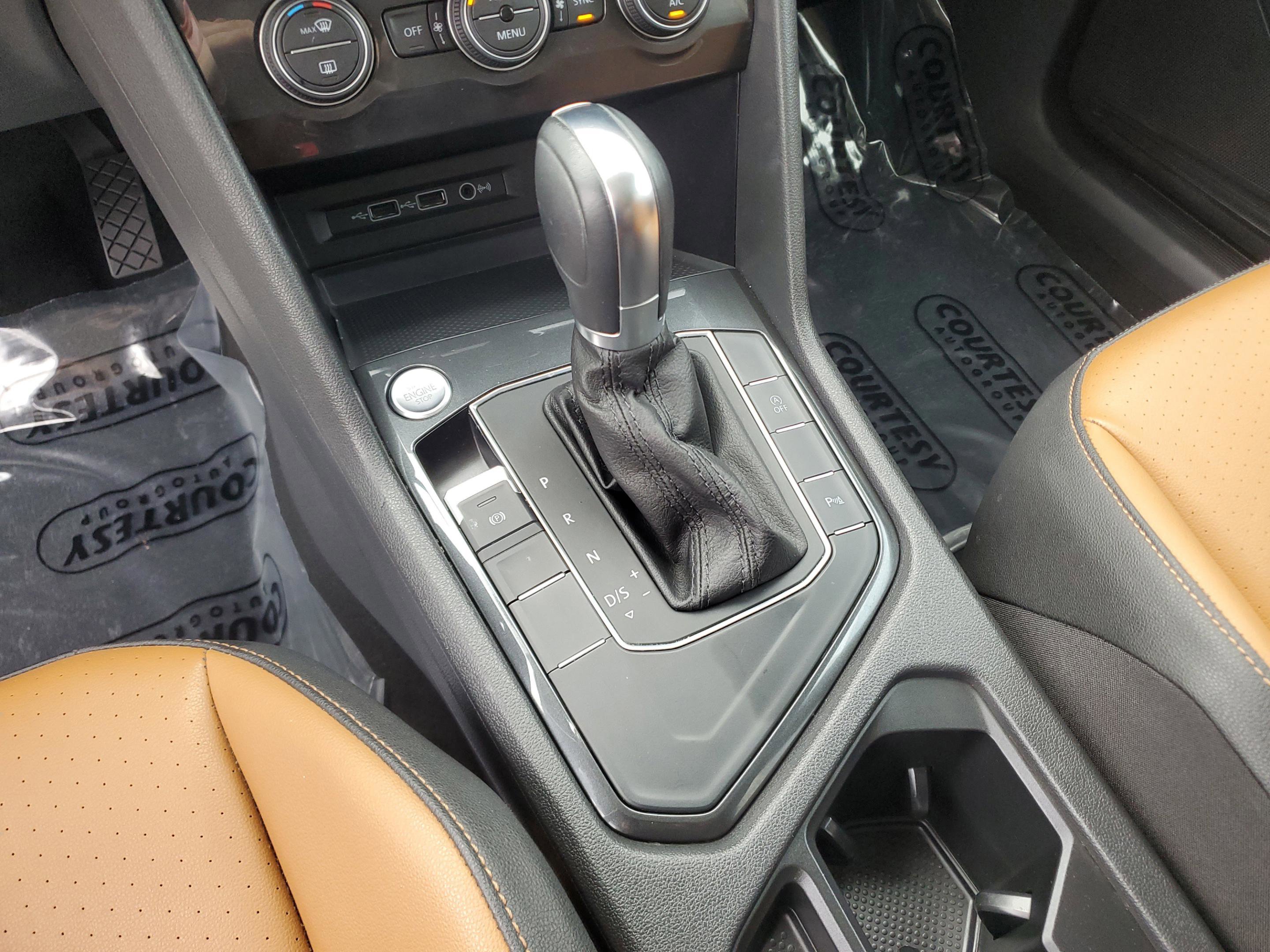 Used 2019 Volkswagen Tiguan S FWD image 23