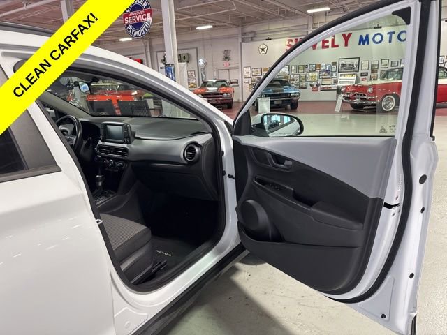 Used 2018 Hyundai Kona SEL AWD/4WD image 38