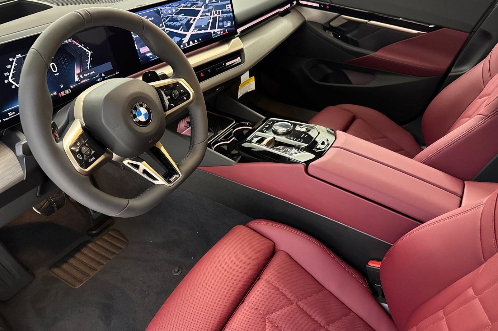 Used 2026 BMW 530i w/ M Sport Package RWD image 4