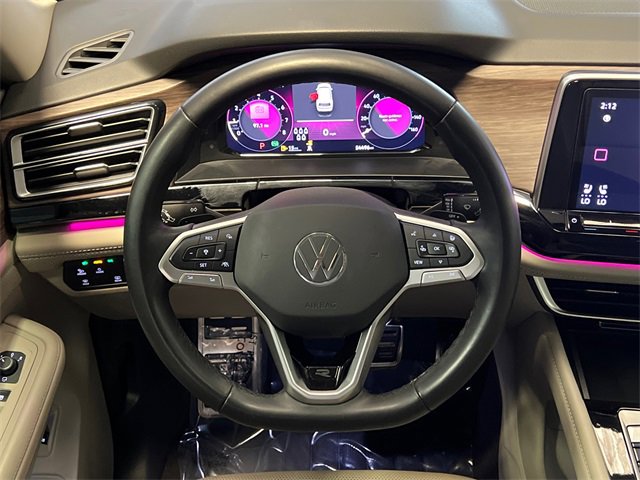 Certified 2024 Volkswagen Atlas SEL Premium R-Line image 20