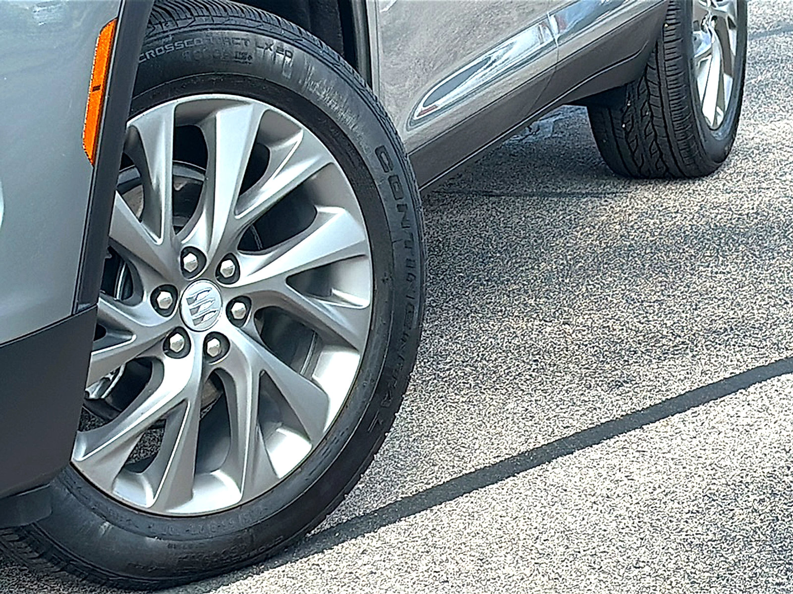 New 2026 Buick Enclave Preferred w/ Power Package image 3