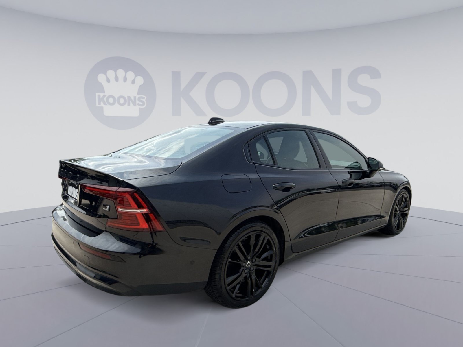 Used 2023 Volvo S60 T8 Ultimate w/ Climate Package AWD/4WD image 7
