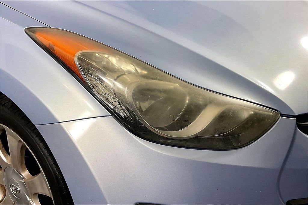 Used 2011 Hyundai Elantra Limited w/ Premium Pkg 5 FWD image 38