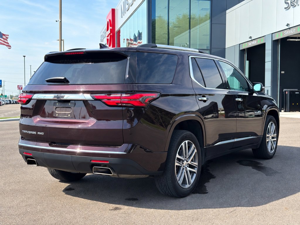 Used 2023 Chevrolet Traverse High Country AWD/4WD image 5