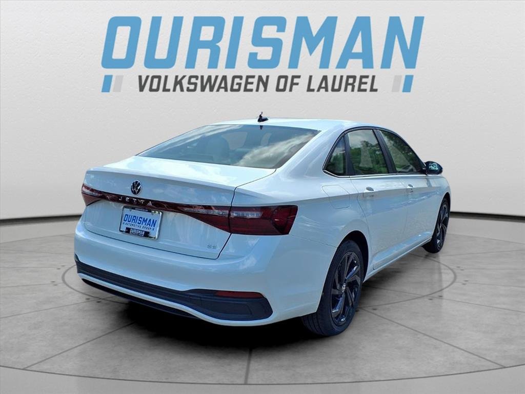 New 2026 Volkswagen Jetta SE image 3