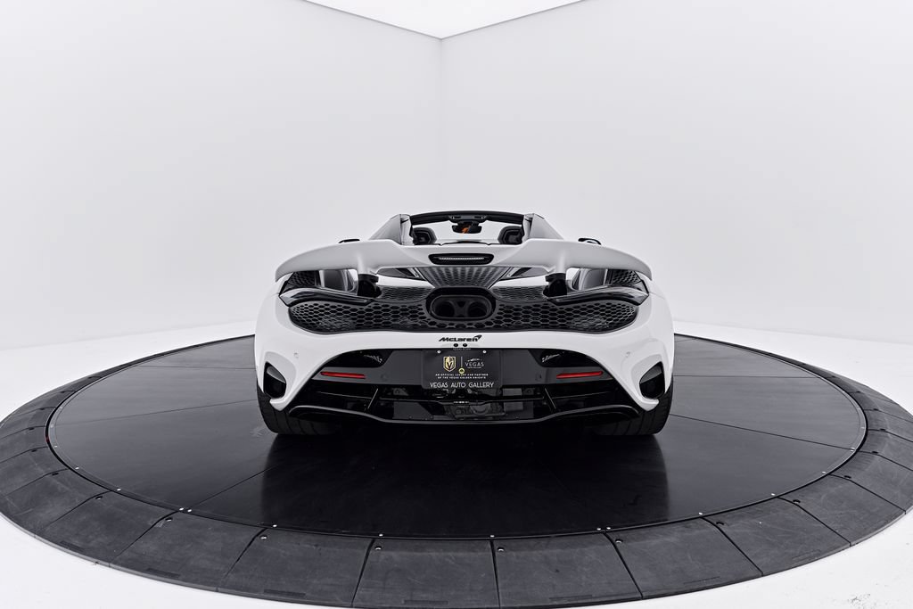 Used 2025 McLaren 750S Spider RWD image 18