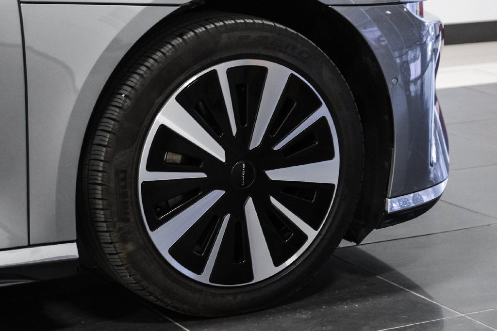 Used 2025 Lucid Air Touring AWD/4WD image 60