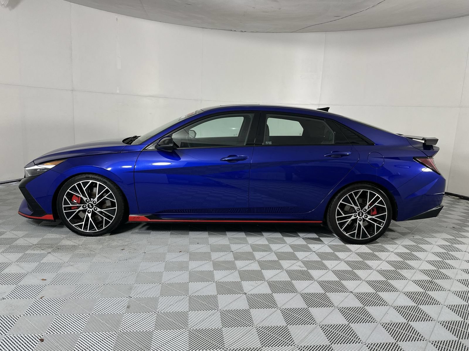 Used 2023 Hyundai Elantra N FWD image 5