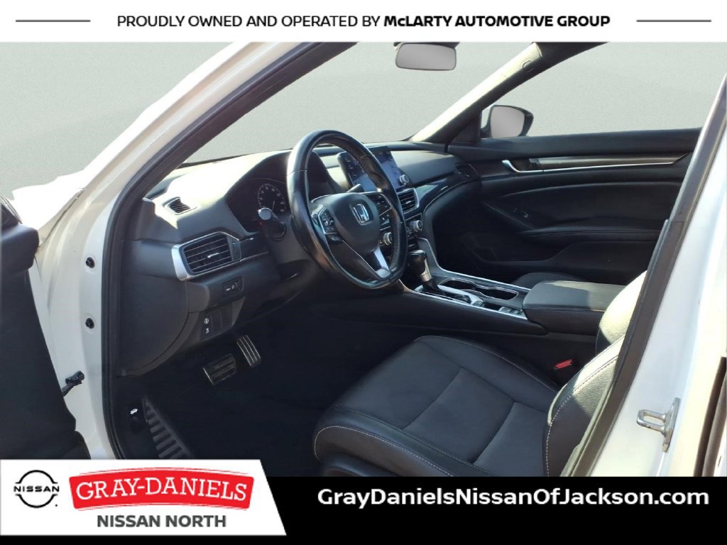 Used 2020 Honda Accord Sport image 24