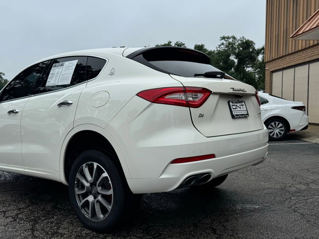 Used 2019 Maserati Levante image 16