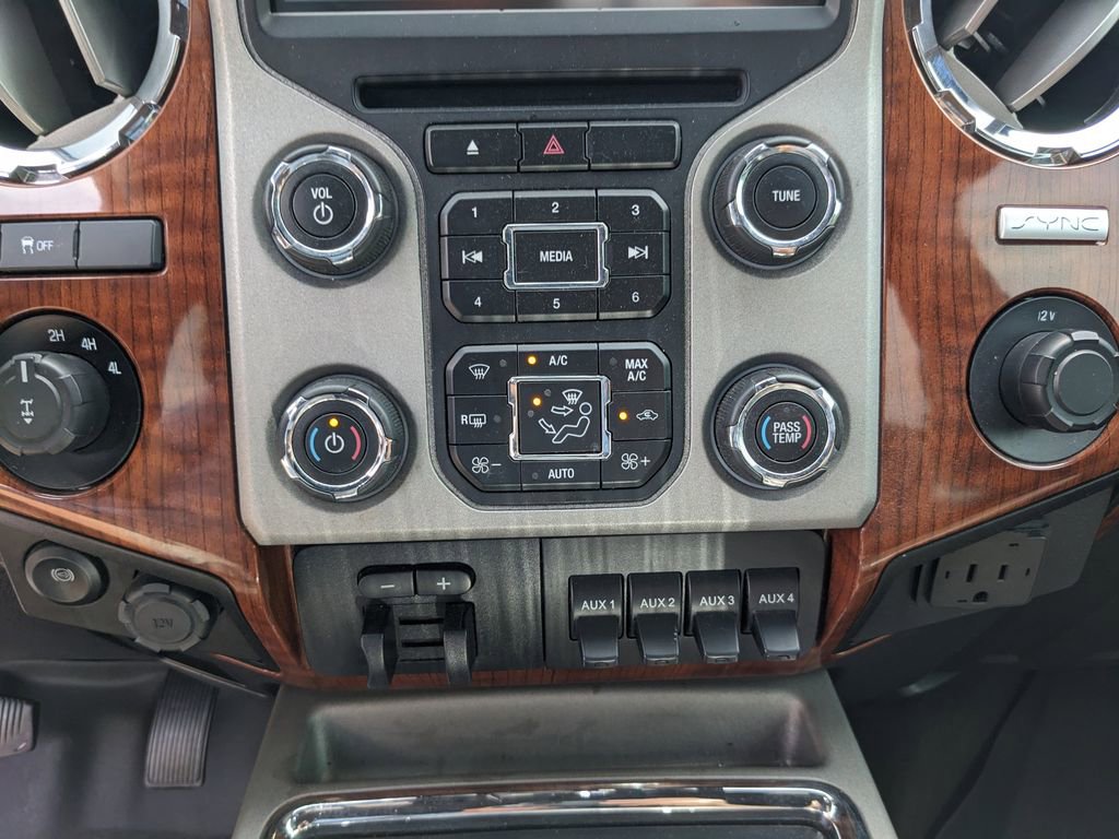 Used 2016 Ford F250 King Ranch w/ FX4 Off-Road Package image 28