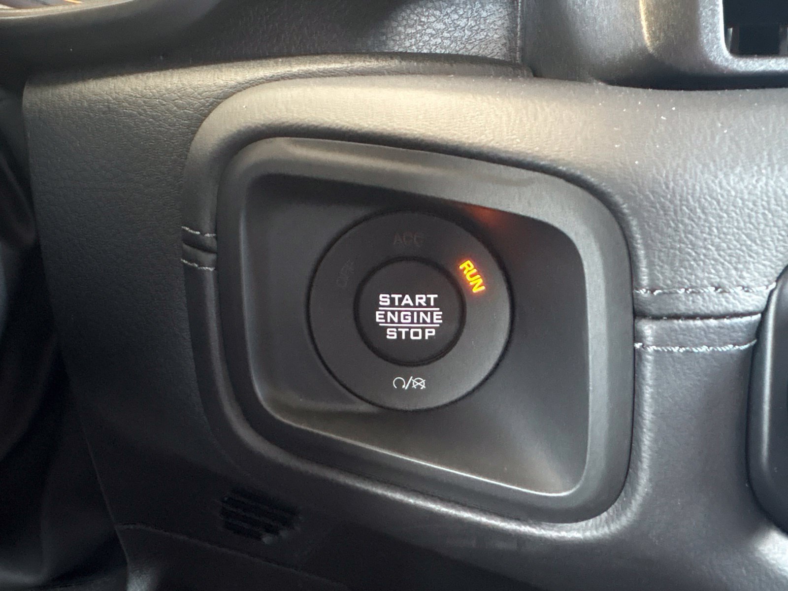 New 2026 Jeep Gladiator Rubicon AWD/4WD image 24