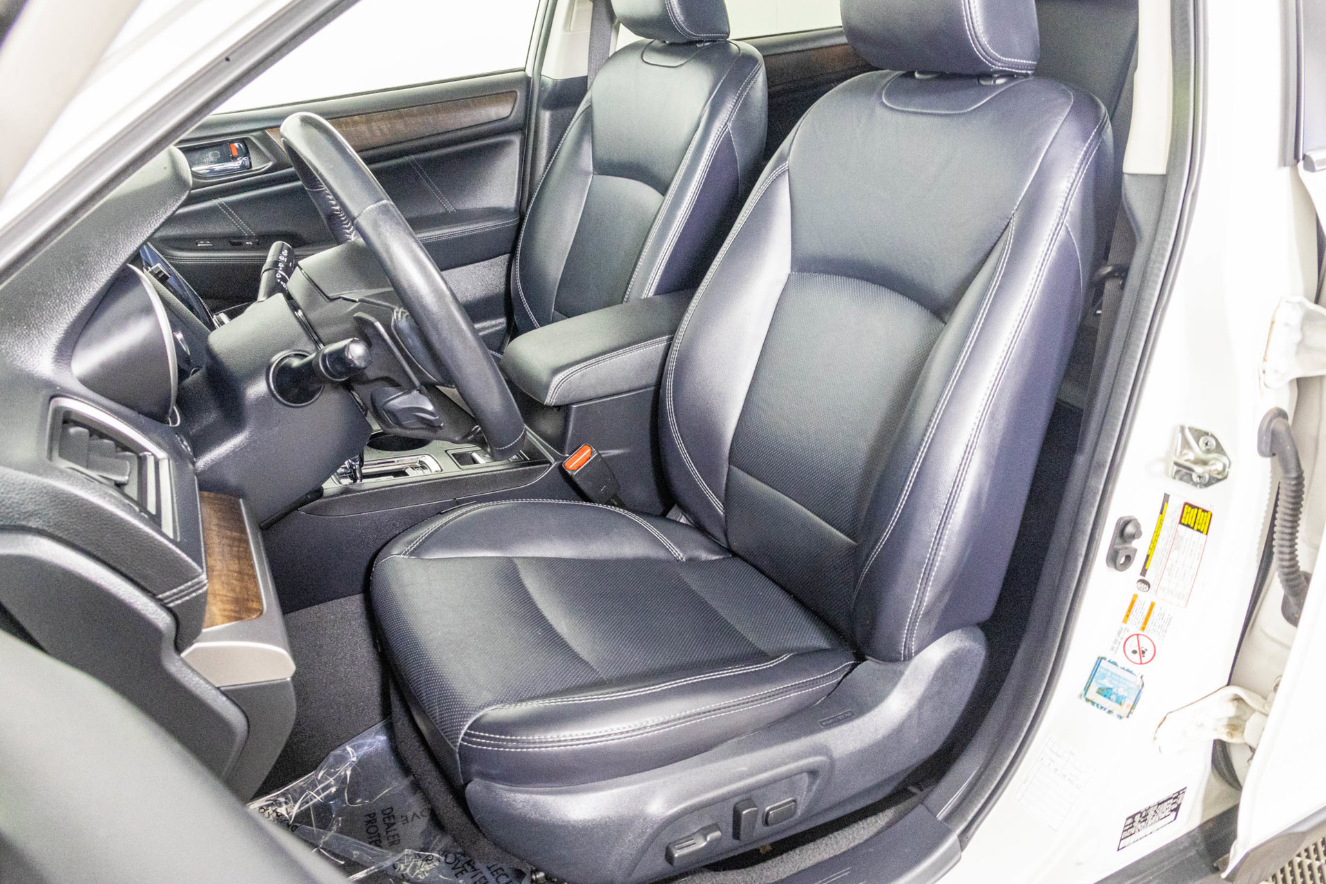 Used 2018 Subaru Outback 2.5i Limited AWD/4WD image 26