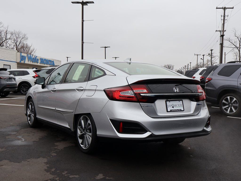 Certified 2018 Honda Clarity Plug-In Hybrid image 5