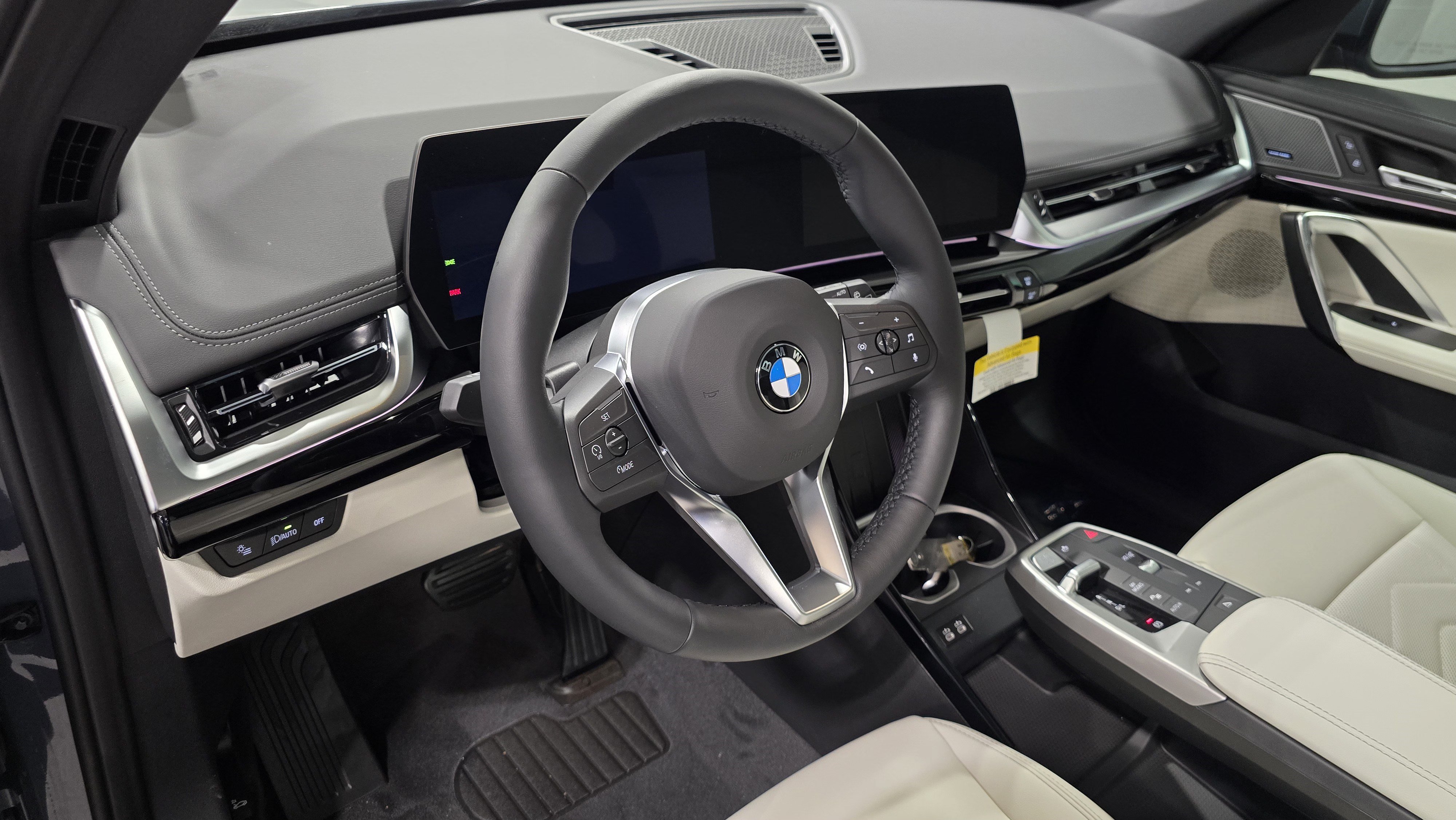 Used 2026 BMW X1 xDrive28i w/ Convenience Package AWD/4WD image 13