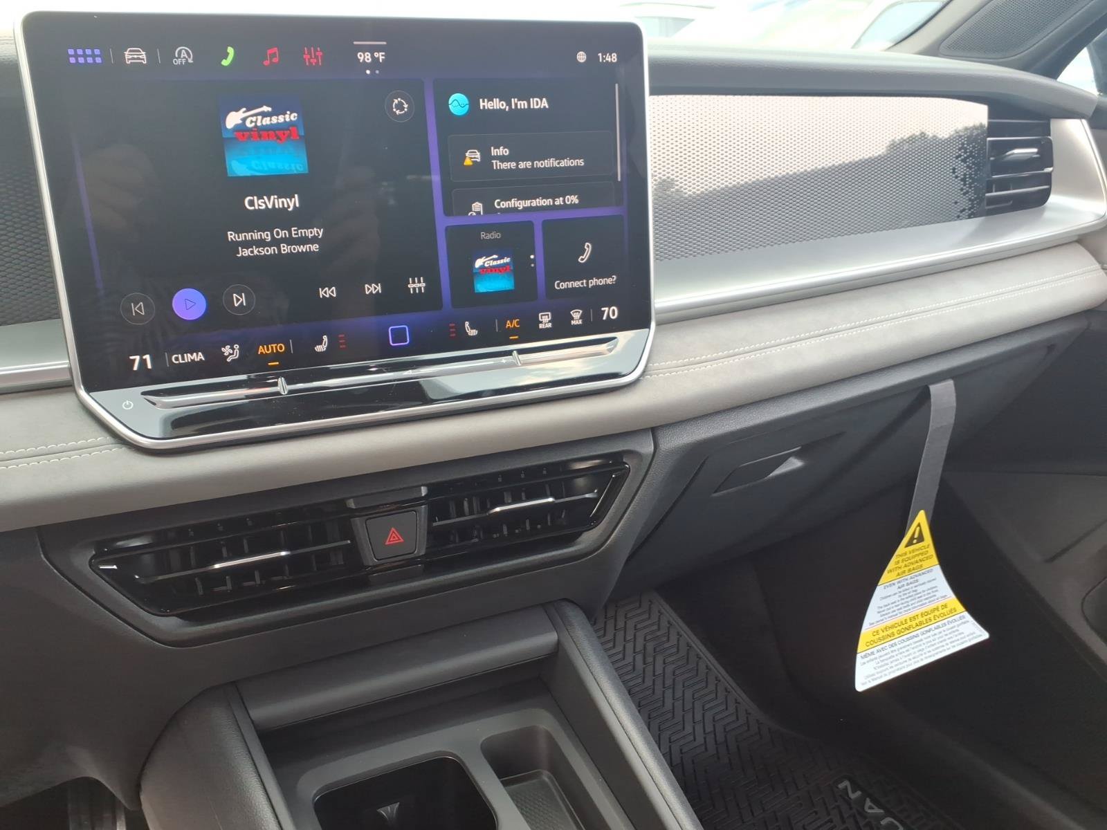 New 2026 Volkswagen Tiguan SE R-Line FWD image 14
