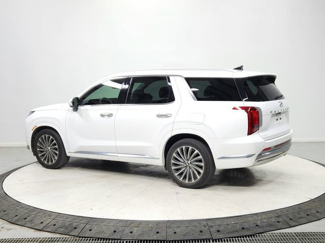Used 2024 Hyundai Palisade Calligraphy image 5