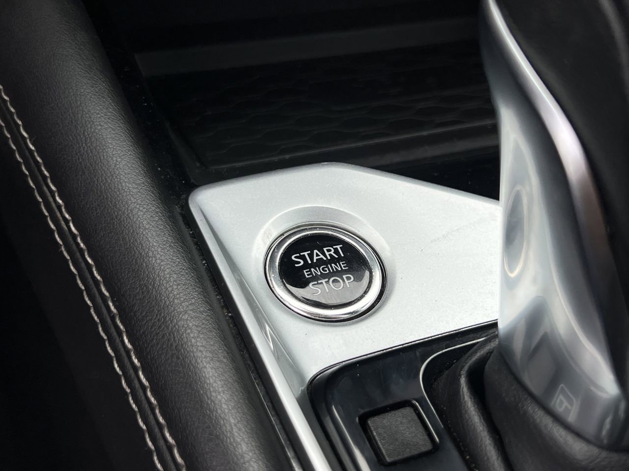 Used 2023 Nissan Altima 2.5 SL FWD image 18