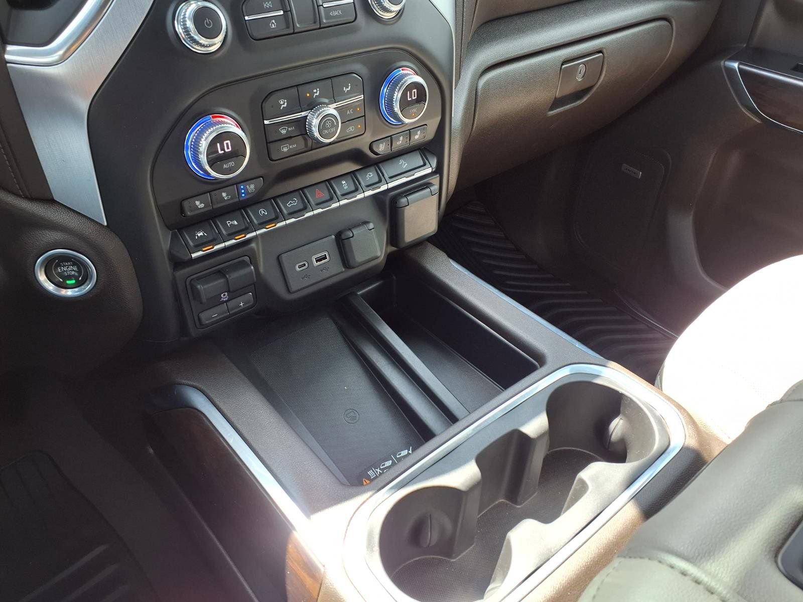 Used 2021 GMC Sierra 1500 SLT AWD/4WD image 25