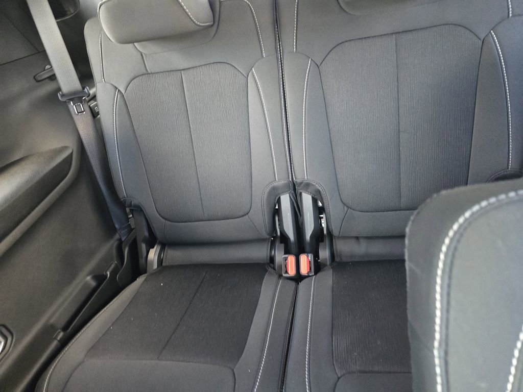 Used 2025 Jeep Grand Cherokee L Laredo w/ MOPAR Finishing Package image 10