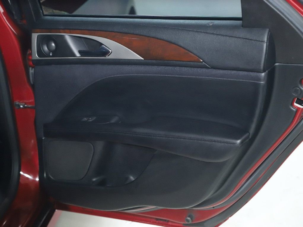 Used 2019 Lincoln MKZ Reserve image 31