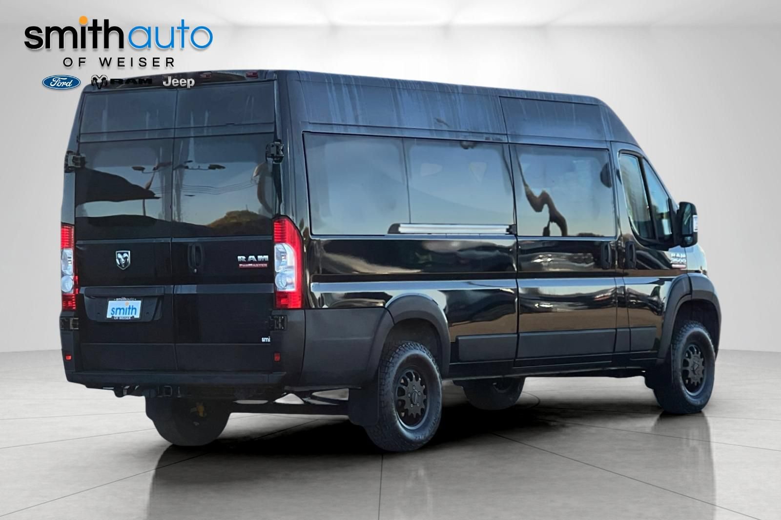 Used 2021 RAM ProMaster 3500 w/ Convenience Group FWD image 4