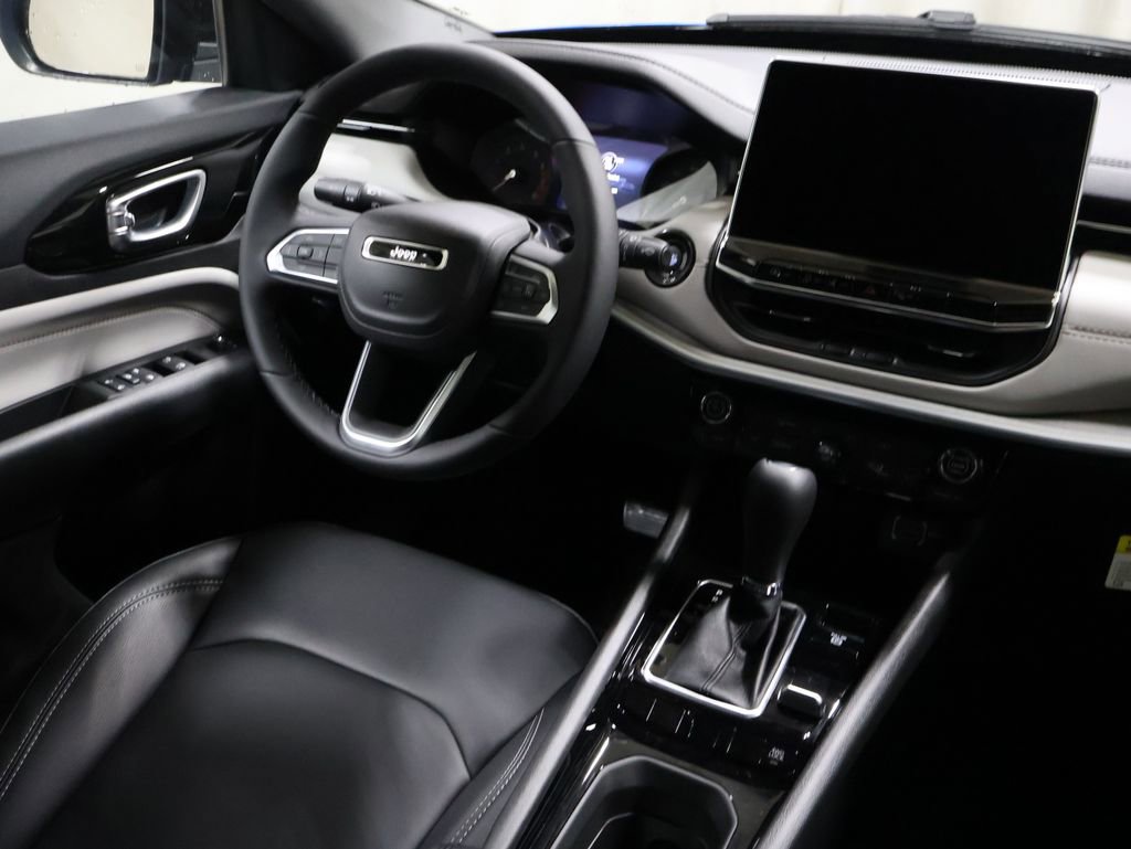 New 2026 Jeep Compass Limited image 20