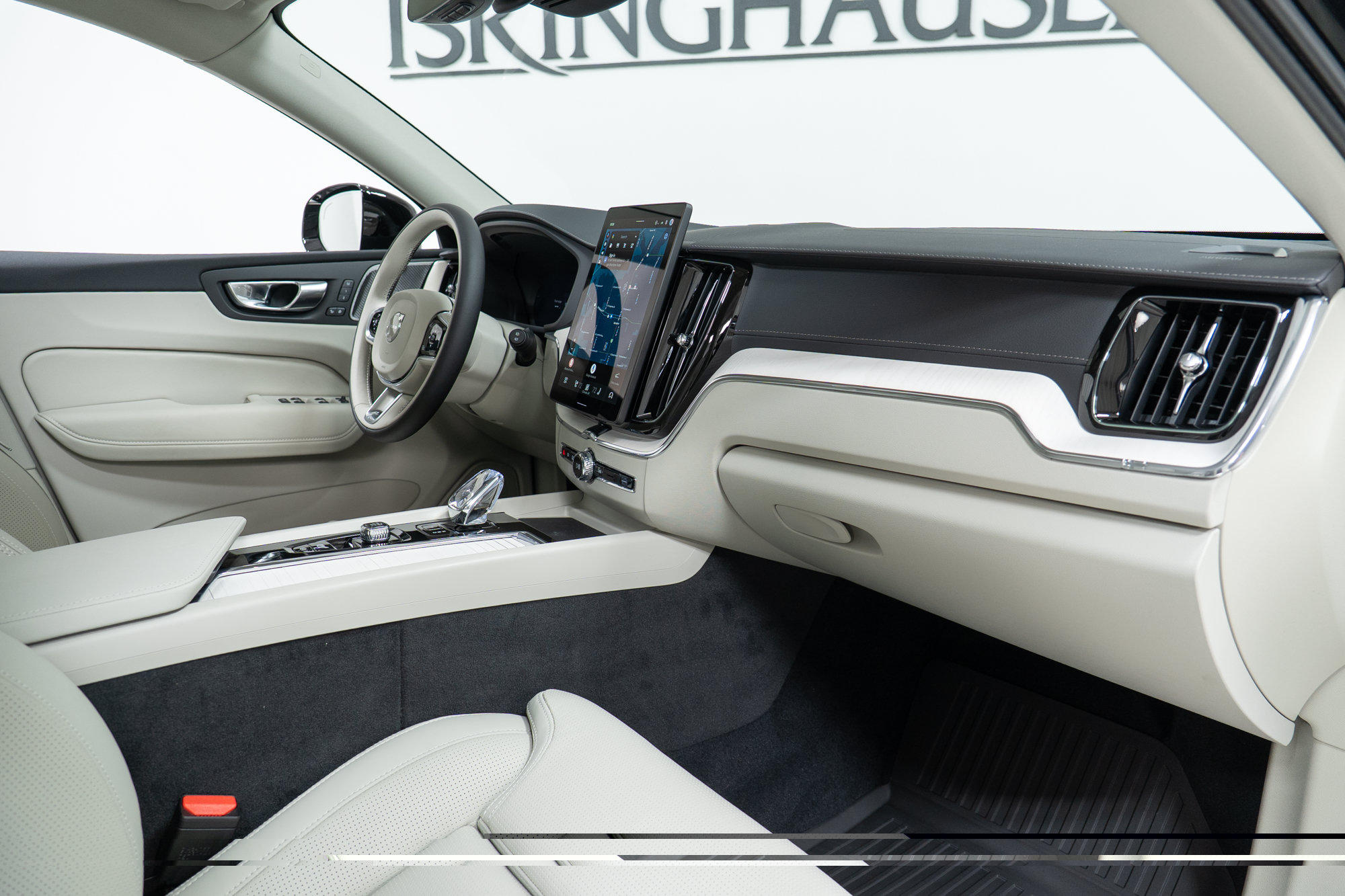 New 2027 Volvo XC60 B5 Ultra AWD/4WD image 21