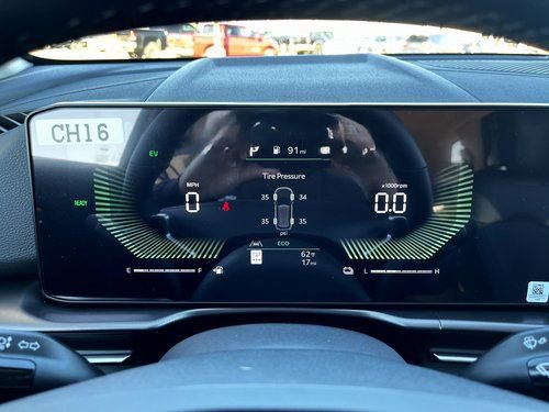 New 2026 Kia Sportage EX w/ EX Panoramic Sunroof Package image 23