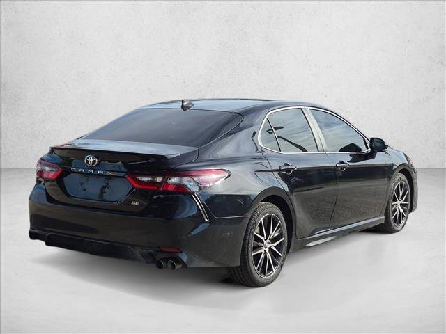 Used 2024 Toyota Camry SE w/ Convenience Package FWD image 5