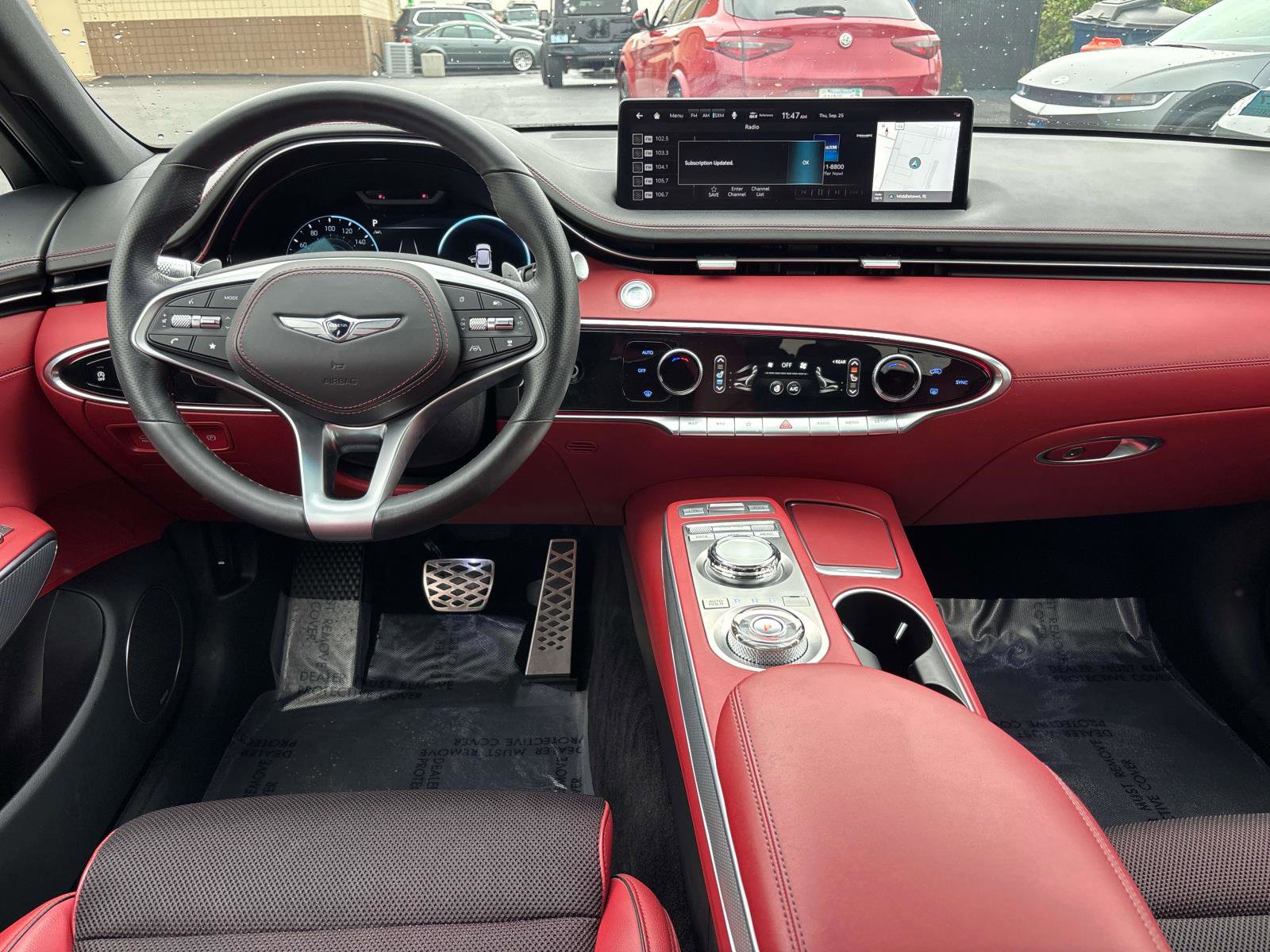 Used 2023 Genesis GV70 2.5T w/ Sport Prestige Package image 16