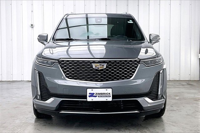 Used 2020 Cadillac XT6 Premium Luxury w/ Platinum Package image 3