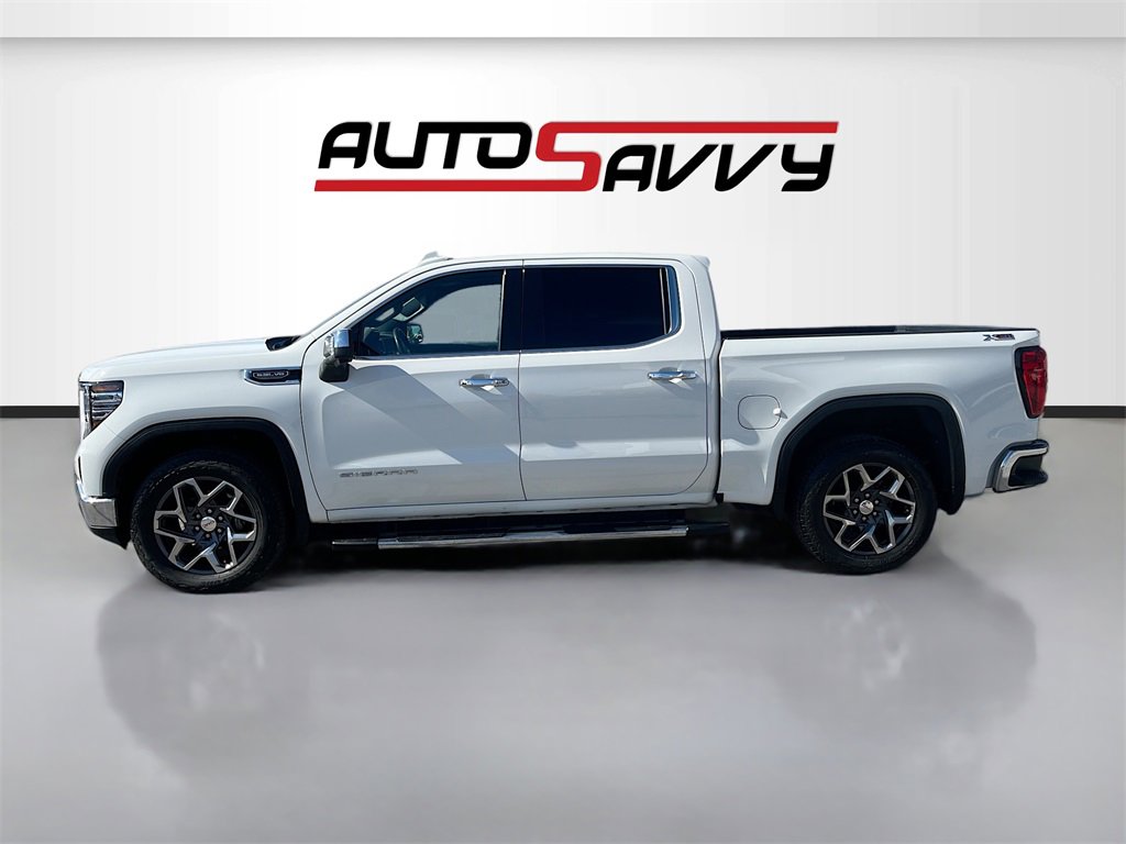 Used 2023 GMC Sierra 1500 SLT w/ SLT Premium Package image 4