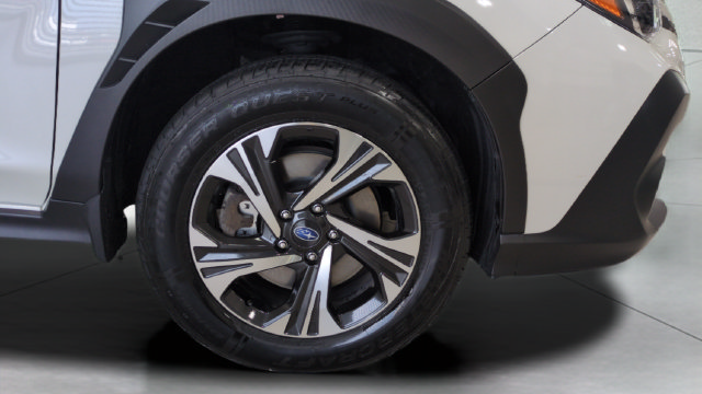 Used 2024 Subaru Crosstrek 2.0i Premium AWD/4WD image 24