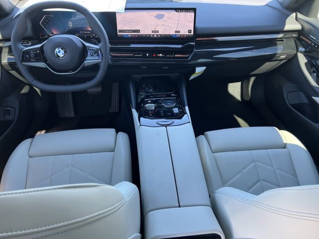 New 2026 BMW 530i xDrive image 11