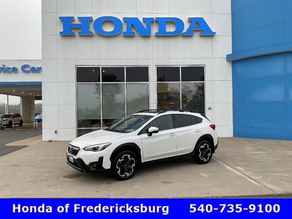 Used 2021 Subaru Crosstrek 2.5i Limited w/ Moonroof Package 2 AWD/4WD image 1
