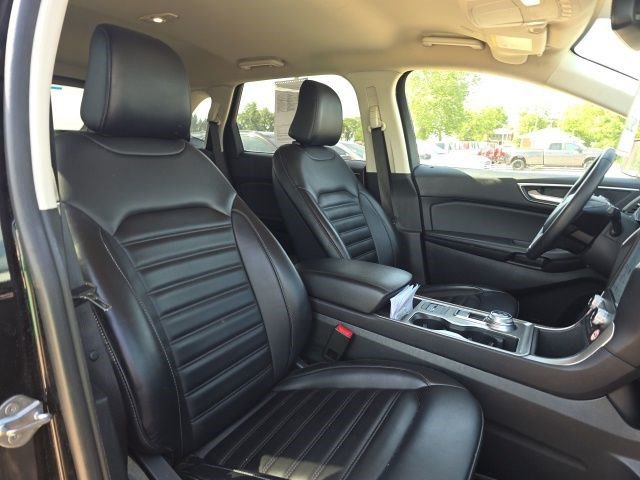 Used 2024 Ford Edge SEL AWD/4WD image 14