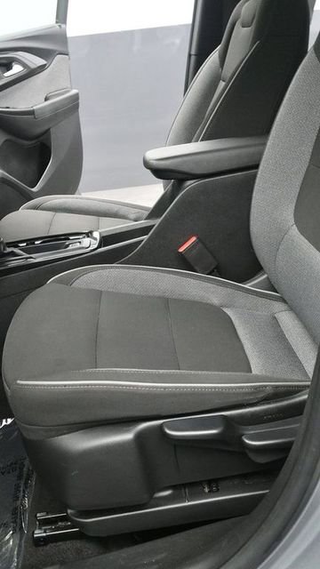 Used 2023 Chevrolet TrailBlazer LS AWD/4WD image 10