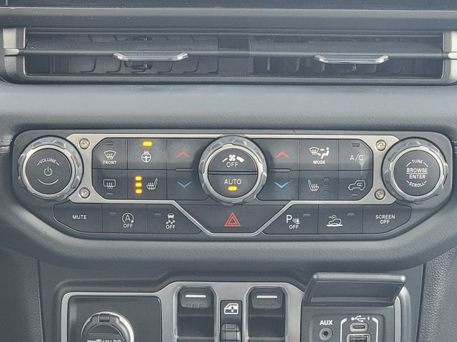 Certified 2024 Jeep Wrangler Sahara w/ Safety Group image 29