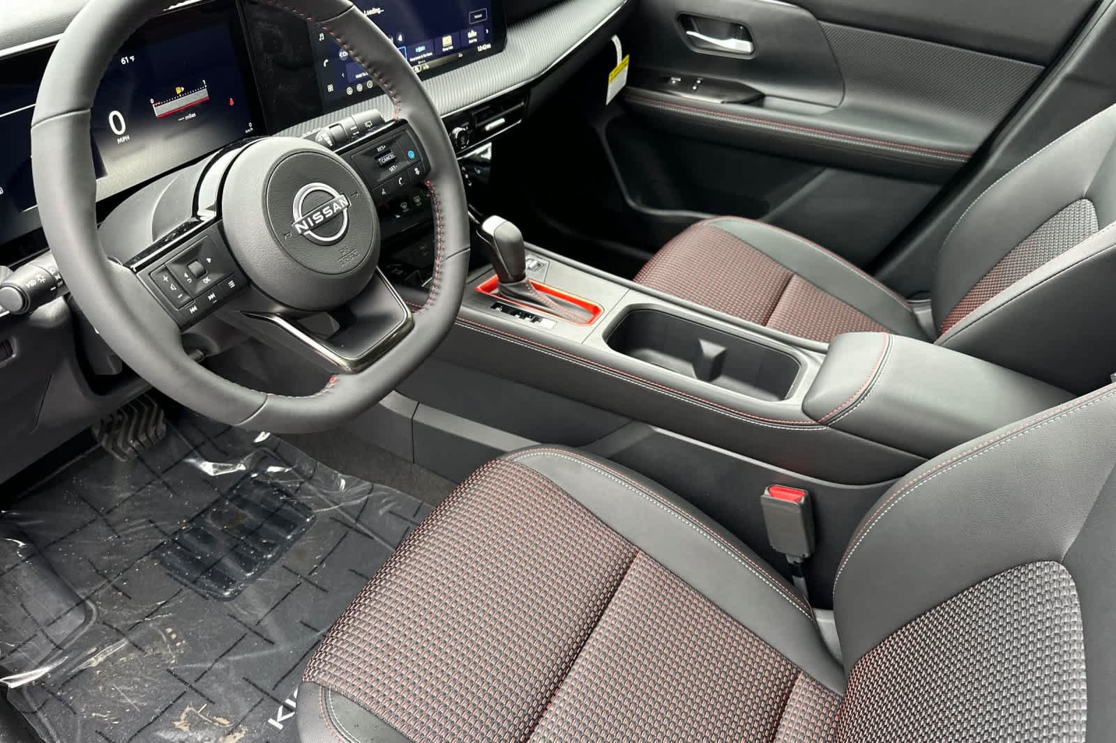 New 2026 Nissan Kicks SR AWD/4WD image 11