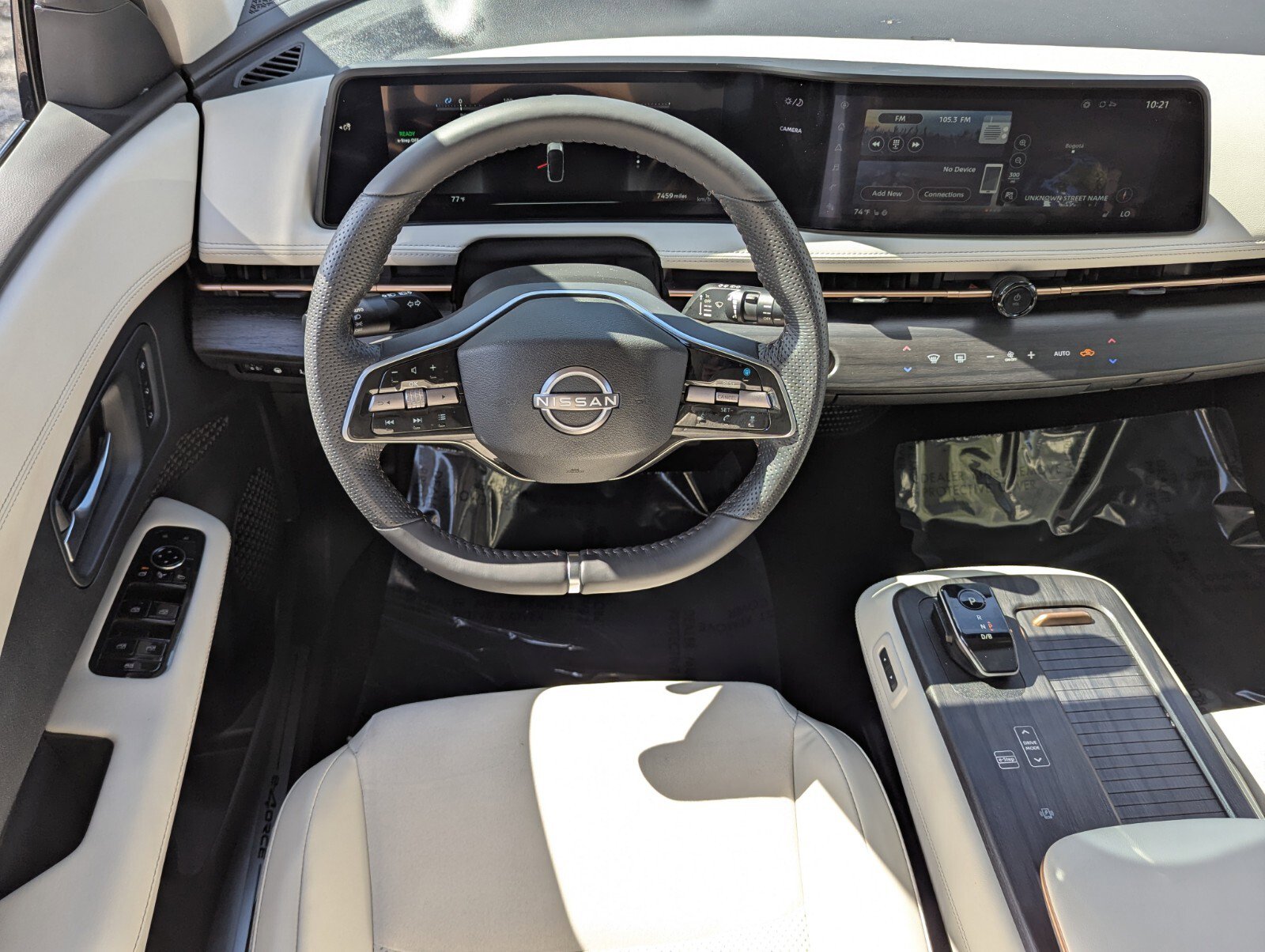 Certified 2025 Nissan Ariya AWD image 13